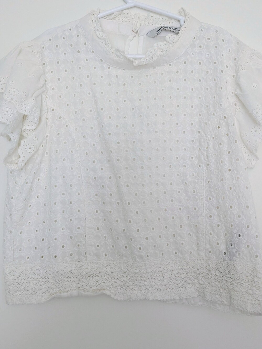 Zara Women's White Cotton Lace Crop Top Size Small Short Sleeve Eyelet High Neck